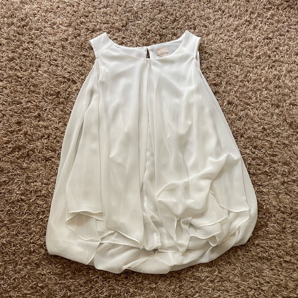 H&M Cream Sleeveless Blouse